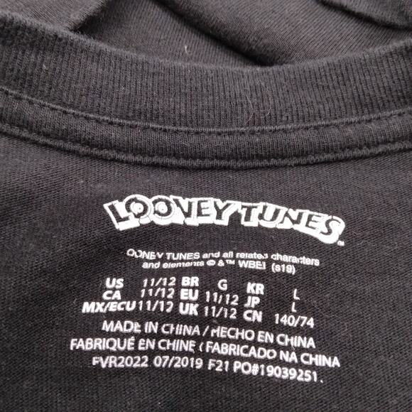 Looney Tunes Cropped Tee Size 11/12 Black Long Sleeve Graphic - Picture 4 of 6